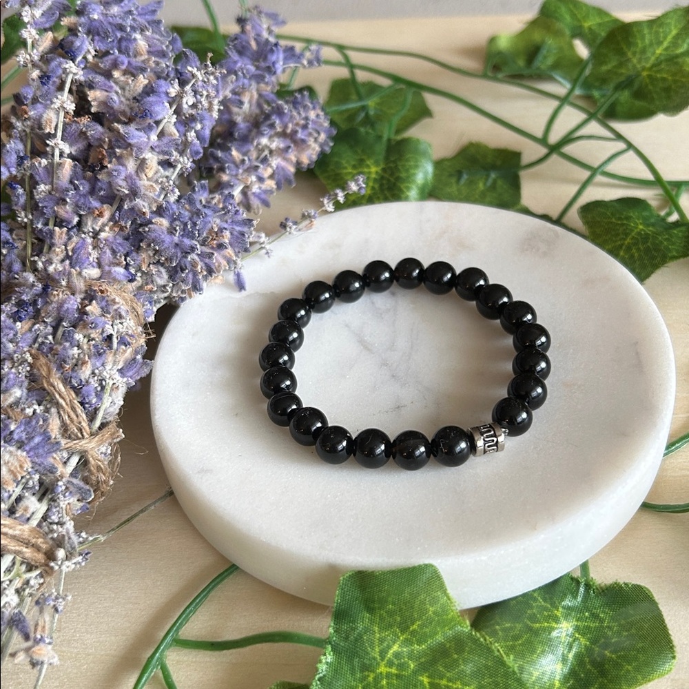 Black Onyx gemstone stretch bracelet for protection